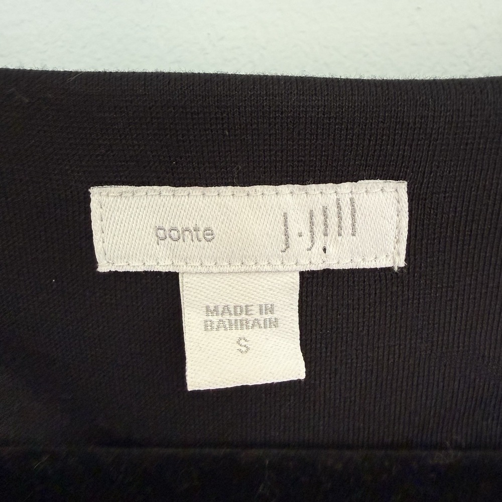 J Jill Ponte Dress SMALL Black Pockets 3/4 Sleeve Career Minimalist Capsule - Picture 8 of 9